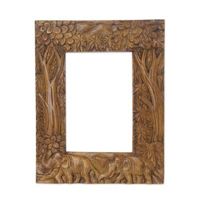 Image for Hand Crafted 4x6 Teak Wood Photo Frame with Elephants Never Forget