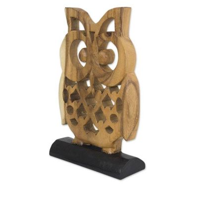 Alternate image for Hand-carved Wood Sculpture Adorable Owl