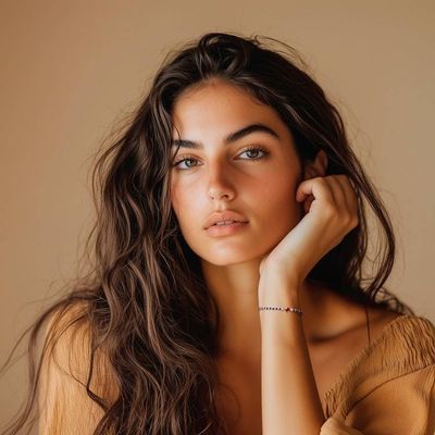 Alternate image for Handcrafted Gold-Accented Natural Garnet Pendant Bracelet Feel Romantic