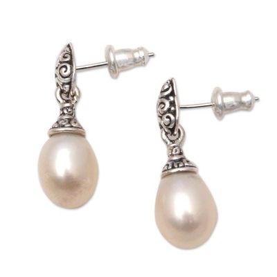 Alternate image for Buddhas Curl Cultured Pearl Dangle Earrings from Bali Classic Buddhas Curl