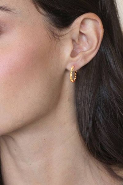 Alternate image for High-Polished 18k Gold-Plated Rope-Shaped Half-Hoop Earrings Ropes of Victory