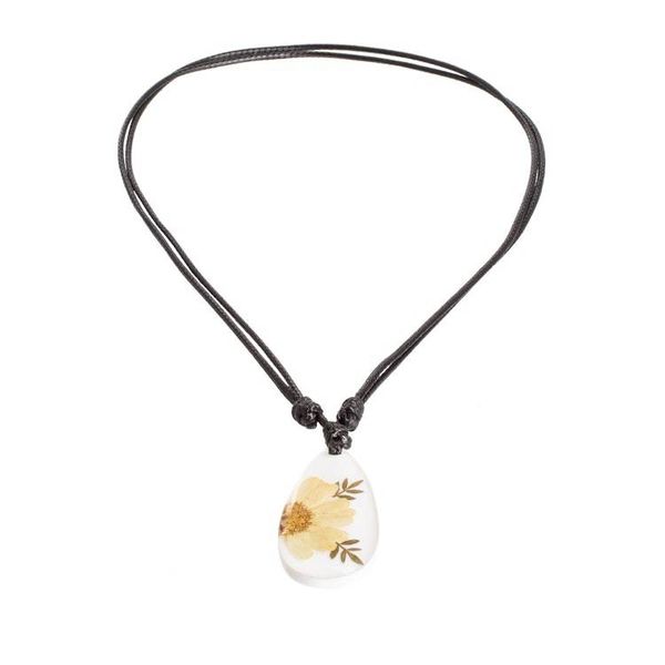Alternate image for Yellow Natural Daisy Flower and Resin Pendant Necklace Sunrise Daisy