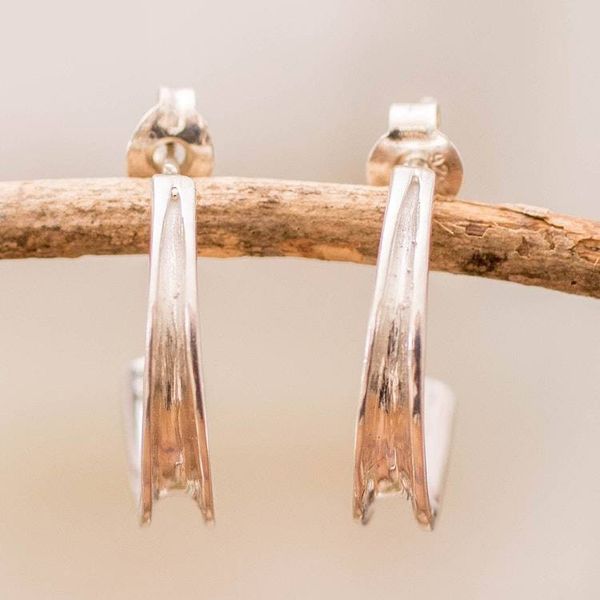 Alternate image for Modern Silver Half-Hoop Earrings with Polished Finish Perpetual Elegance