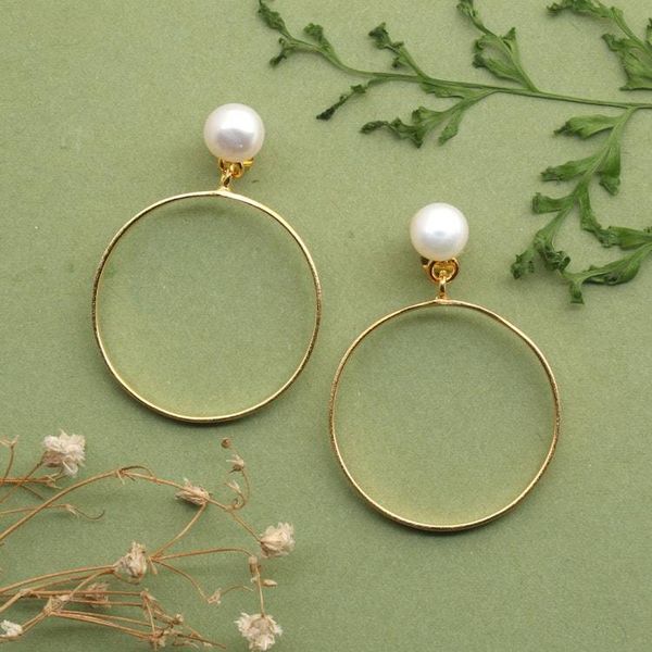Alternate image for 18k Gold-Plated Round Cultured Pearl Dangle Earrings Cycles of Bali