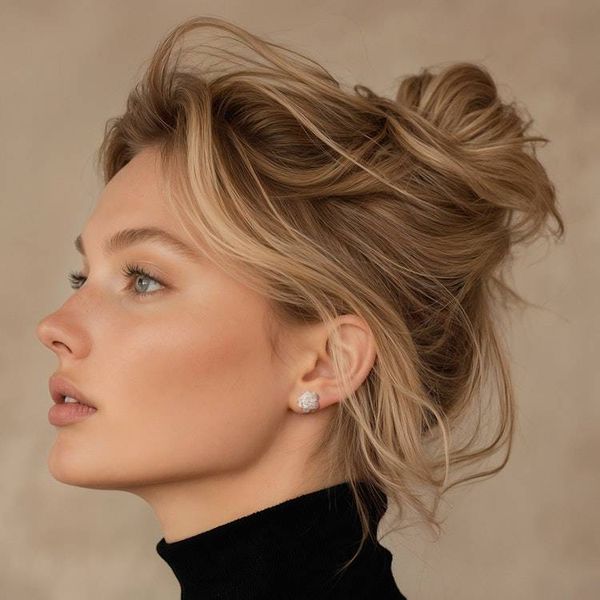 Alternate image for Floral High-Polished Sterling Silver Carnation Stud Earrings Carnation of Winter