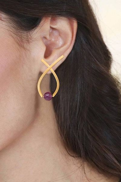 Alternate image for Semi-Abstract Gold-Plated Drop Earrings with Amethyst Gems Sagacious Ribbon