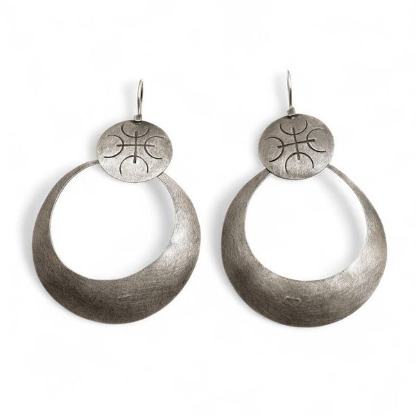 Alternate image for Balinese-Inspired Oxidized and Brushed-Satin Dangle Earrings Island Directions