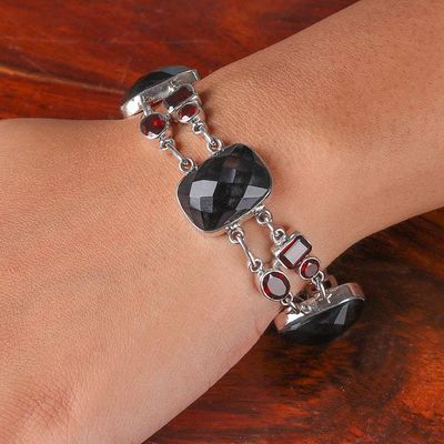 Alternate image for 32-Carat High-Polished Faceted Garnet and Onyx Bracelet Exotic Dream