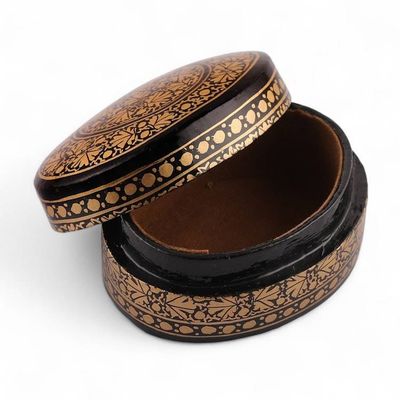 Alternate image for Hand-Painted Leaf-Patterned Papier Mache Wood Decorative Box Nighttime Vine