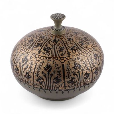 Alternate image for Nature-Themed Papier Mache and Wood Decorative Box Large Kashmir Marvel