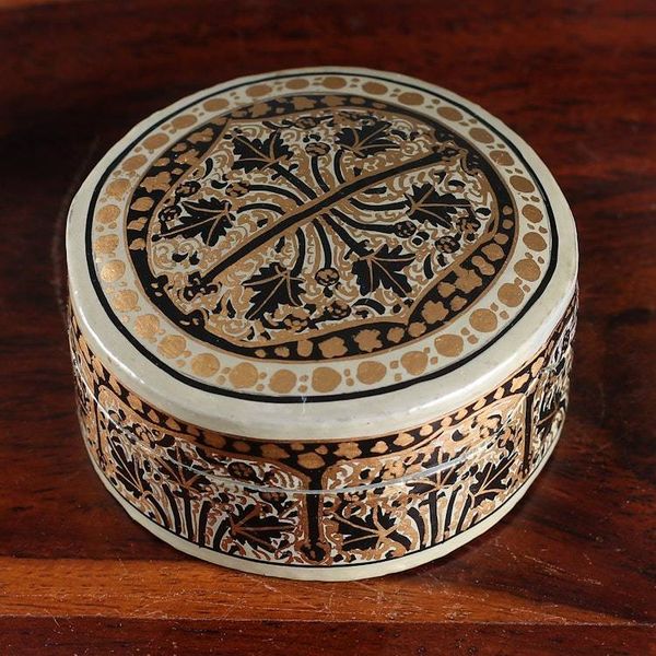 Alternate image for Leaf-Themed Round Papier Mache and Wood Decorative Box Kashmir Spectacle