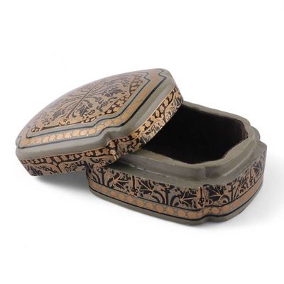 Alternate image for Kashmir-Inspired Leaf-Themed Black and Golden Decorative Box Kashmir Puissance