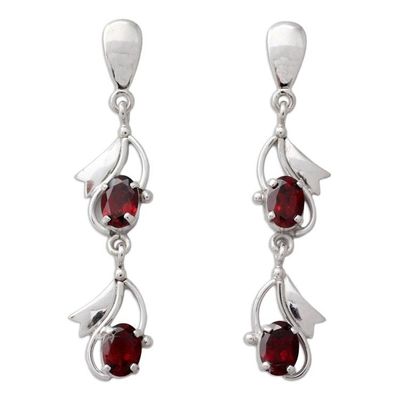 Alternate image for Garnet earrings Buds of Passion