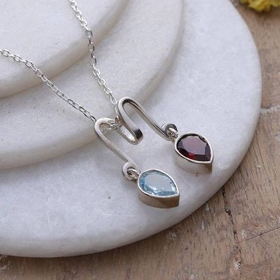 Alternate image for Classic One-Carat Garnet and Blue Topaz Pendant Necklace Romantic Reflection