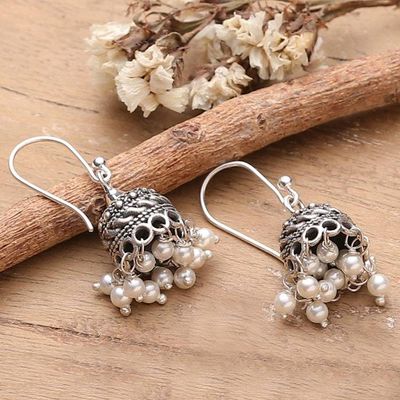 Alternate image for Traditional Natural Cream Cultured Pearl Chandelier Earrings Pearly Epoch