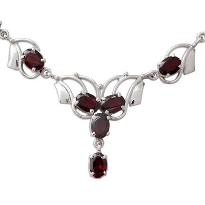 Alternate image for Garnet necklace Buds of Passion