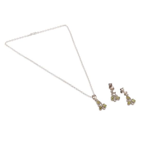 Alternate image for Leafy 4-Carat Oval Peridot Necklace and Earrings Jewelry Set Lucky Blooms