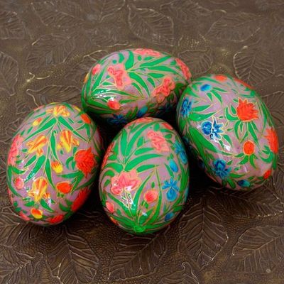 Primary image for Artisan Crafted Papier Mache Eggs Hand Painted Set of 4 Colorful Blooms