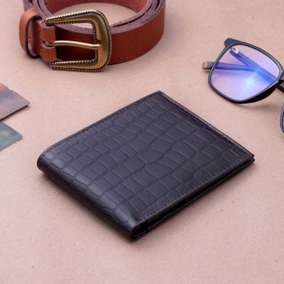 Primary image for Crocodile-Patterned 100 Leather Bi-Fold Wallet in Brown Wild Opulence