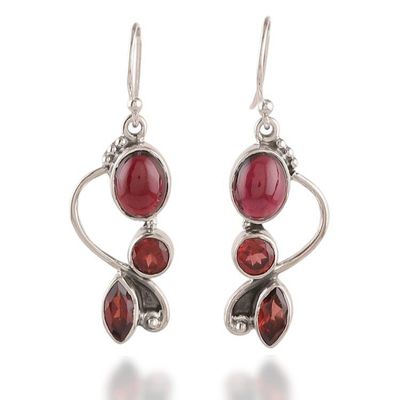 Alternate image for 3-Carat Natural Garnet and Sterling Silver Dangle Earrings Passionate Alliance