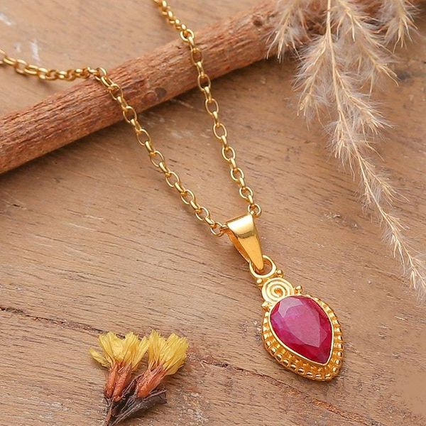 Alternate image for Gold-Plated Pendant Necklace with 3-Carat Drop-Shaped Ruby Shiny Pink Rain