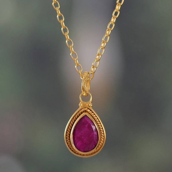 Alternate image for 22k Gold-Plated Pendant Necklace with 3-Carat Ruby Gemstone Halo Effect in Crimson