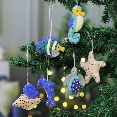 Primary image for Ocean-Themed Glass Beaded 6-Piece Wool Felt Ornament Set Seaside