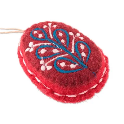 Alternate image for Fruit-Themed Embroidered 4-Piece 100 Wool Felt Ornament Set Nature Glory