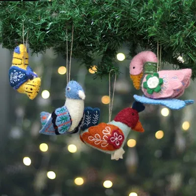 Primary image for Bird-Themed 4-Piece Embroidered 100 Wool Felt Ornament Set Whimsical Birds