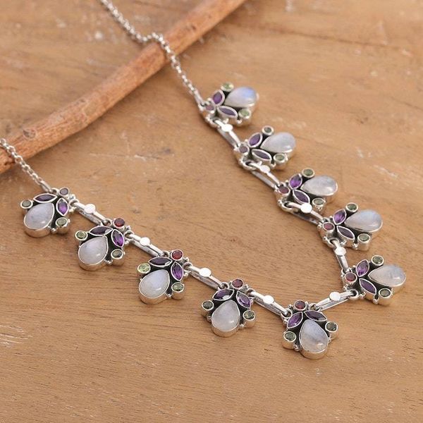 Alternate image for Spring-Themed 11-Carat Faceted Multi-Gemstone Link Necklace Garden of Delhi
