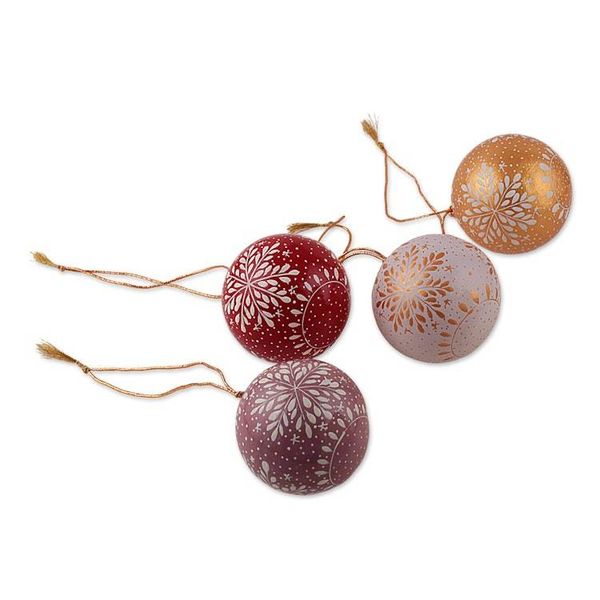 Alternate image for Christmas Snowflake-Themed 4-Piece Papier Mache Ornament Set Festive Snow