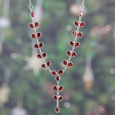 Primary image for Leaf-Themed 15-Carat Natural Garnet Y Necklace from India Leaves of Passion