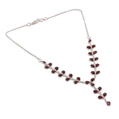 Alternate image for Leaf-Themed 15-Carat Natural Garnet Y Necklace from India Leaves of Passion