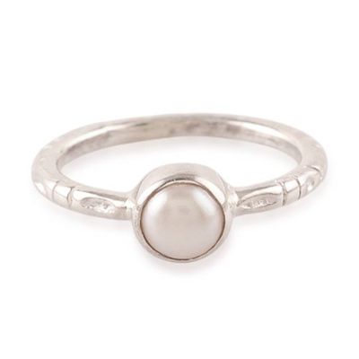 Alternate image for Cultured Pearl Silver Solitaire Ring with Textured Band Luminous Moon