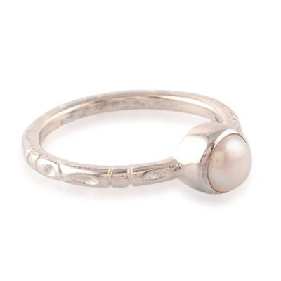 Alternate image for Cultured Pearl Silver Solitaire Ring with Textured Band Luminous Moon