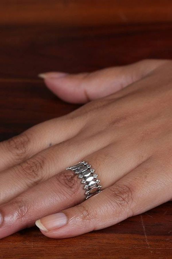Alternate image for Classic Polished and Hammered Sterling Silver Band Ring Regal Rhythm