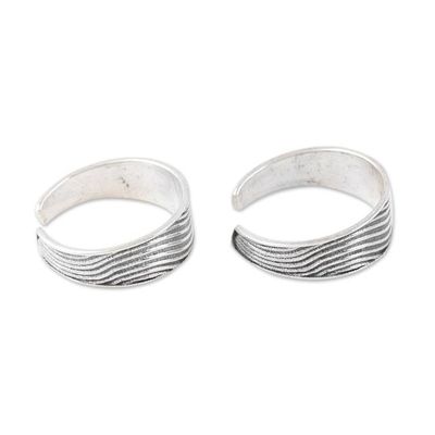 Alternate image for Set of 2 Bohemian Style Sterling Silver Toe Rings from India Wavy Style