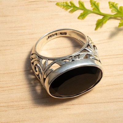 Alternate image for 8.5 Carat Onyx Silver Single Stone Ring with Leaf Patterns The Garden of Love