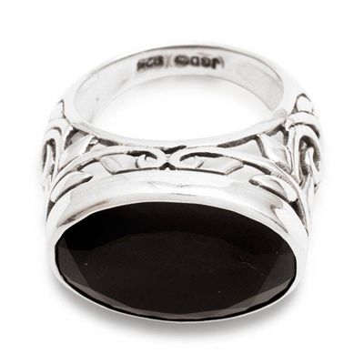 Alternate image for 8.5 Carat Onyx Silver Single Stone Ring with Leaf Patterns The Garden of Love