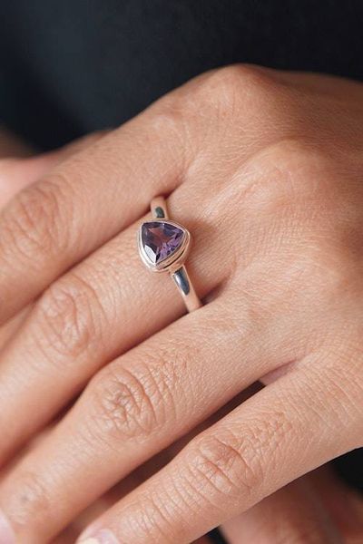 Alternate image for Modern High-Polished Faceted Amethyst Single Stone Ring Minimalist Genius