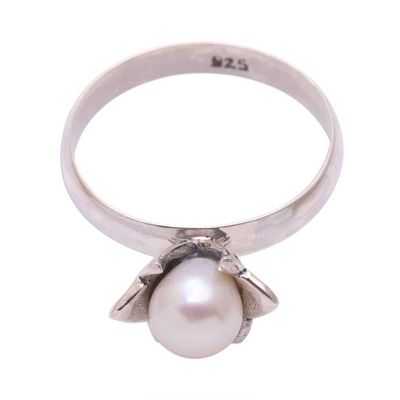 Alternate image for Floral Cultured Pearl Cocktail Ring from Bali Blooming Light