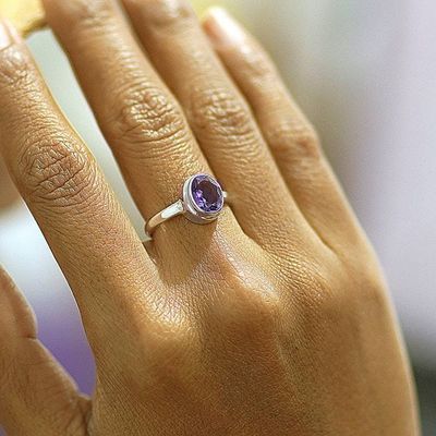 Alternate image for Polished Faceted Oval 1-Carat Amethyst Single Stone Ring Enchanted Veil