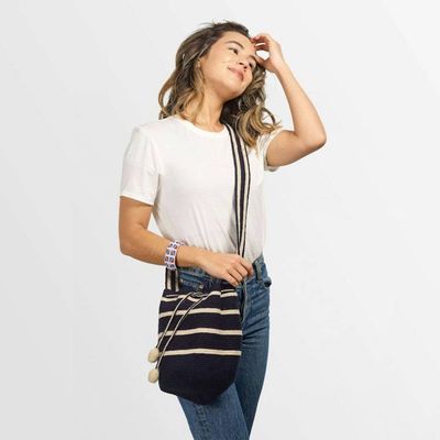 Alternate image for Sencilla Turquí