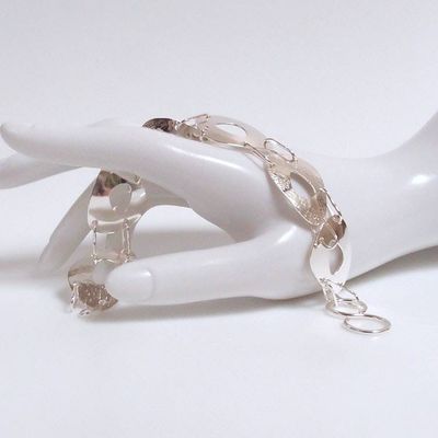 Alternate image for Sterling Silver Hand Forged Mid Century Inspired Egg Linked Bracelet Br163