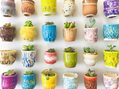 Alternate image for One Mini Pot - Mini Fridge Magnet Planter