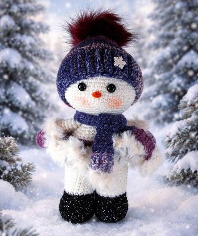 Alternate image for Amigurumi Snow Baby Girl Fern