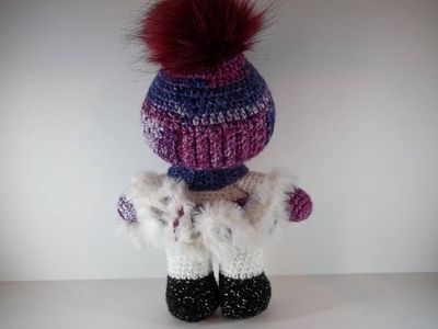 Alternate image for Amigurumi Snow Baby Girl Fern