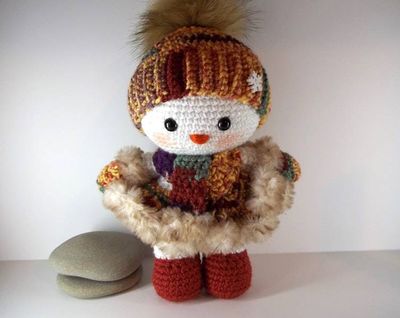 Alternate image for Amigurumi Snow Baby Girl Violet