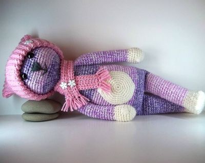Alternate image for Amigurumi Cat Scratch