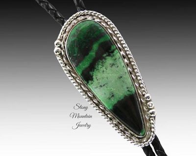 Primary image for Designer Bolo Tie, Custom Grossular Green Garnet Bolo Tie for Men or Women, Handmade Sterling Silver Wedding Bolo Tie, Unique Stone Bolo Tie